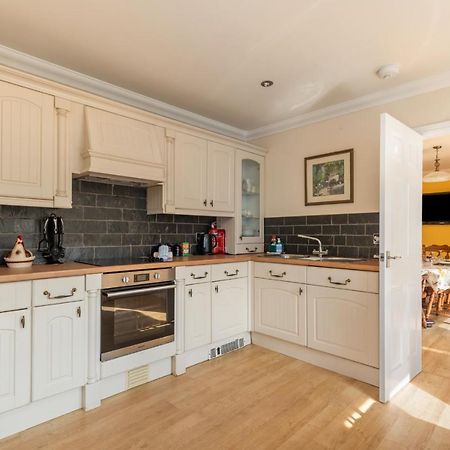 Sunningdale - Beach Side Cottage, Sea Views, Parking Saundersfoot Esterno foto