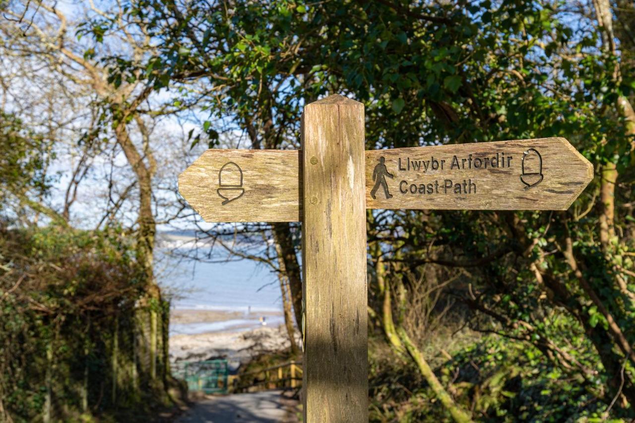 Sunningdale - Beach Side Cottage, Sea Views, Parking Saundersfoot Esterno foto